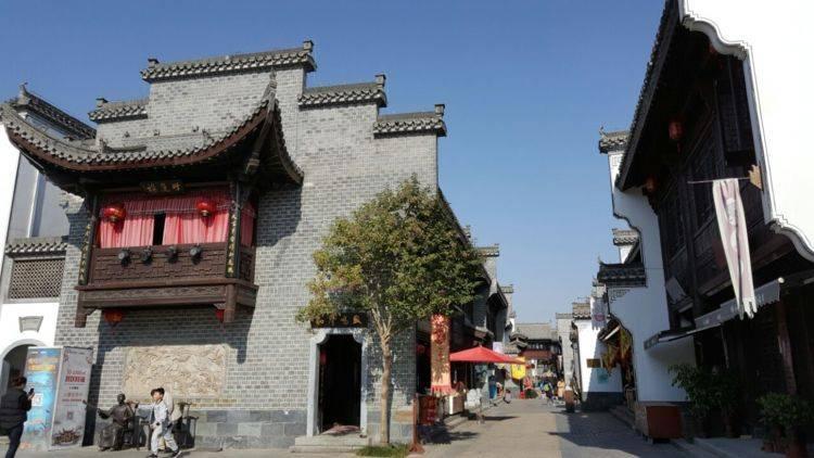 2024年省广场舞全民健身大拜年公益培训活动启动仪式在溧阳举行